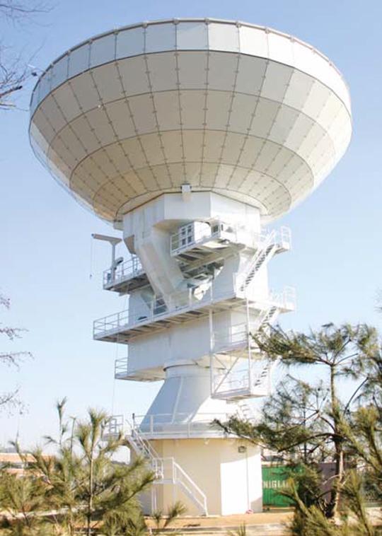 연세대학교에 설치된 전파망원경. 사진=한국천문연구원 제공