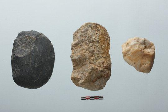  행정도시 금강변 S-1생활권에서 발굴된 구석기시대 유물. 