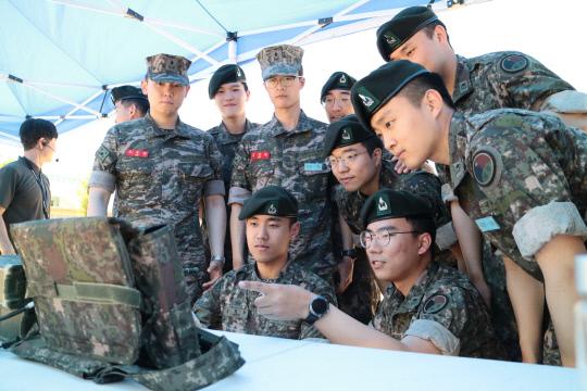 육군과 ADD는 육군방공학교에서 첨단방공무기 통합시연회를 개최하고 방공C2A체계 시연을 했다. 사진=ADD 제공
