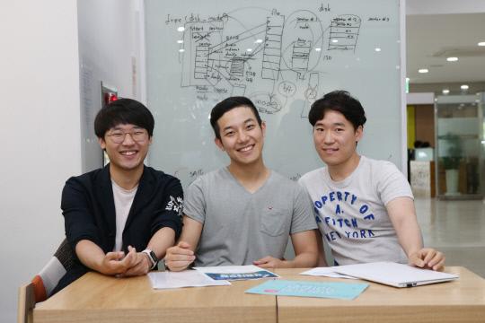 KAIST 창업석사 첫 졸업생 3명. 왼쪽부터 김동완·이한별·차창배 씨. 사진=KAIST 제공

