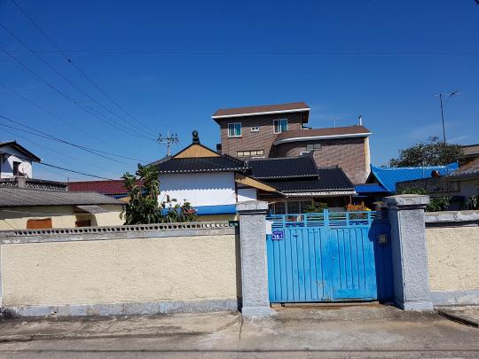 한 시민이 일본인이 살다간 집을 일본식 그대로 단장해 살고있다.사진= 이영민 기자

