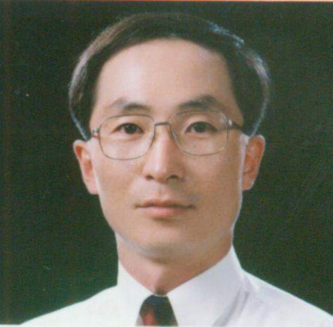 김필곤 위원장
