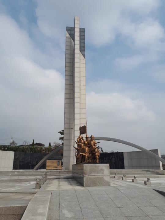 홍주의병기념탑. 사진=김정원 기자
