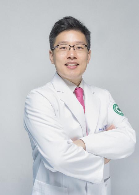 김은석 대전대 둔산한방병원 통증척추센터 교수.
