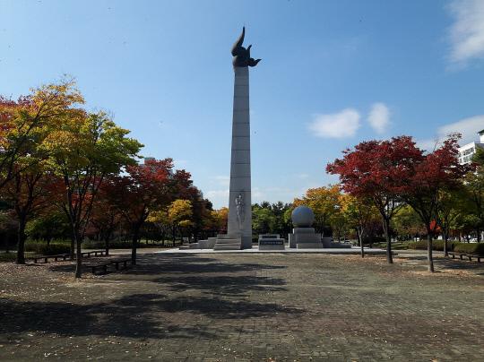 대전 서구 둔산동에 위치한 3·8의거둔지미공원의 전경. 사진=대전시 제공
