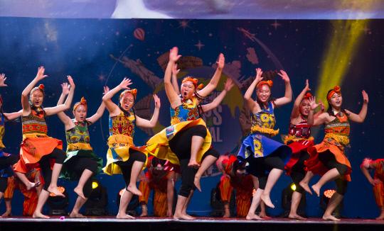 지난해 2월에 열린 굿뉴스코 페스티벌에서 학생들이 문화댄스공연을 하고 있다. 사진=국제청소년연합 대전지부 제공
