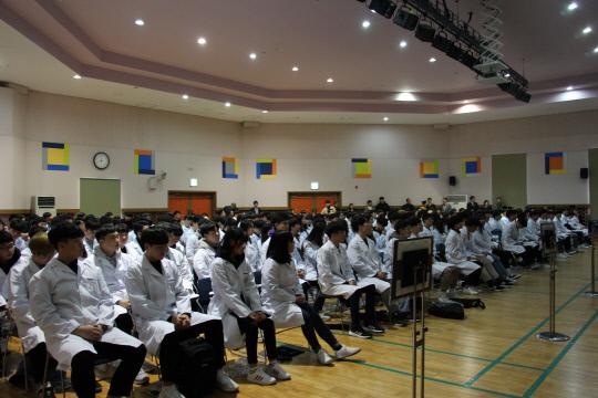 한국폴리텍특성화대학 바이오캠퍼스는 지난 4일 교내 강당에서 2019학년도 입학식을 개최했다. 사진=바이오캠퍼스 제공
