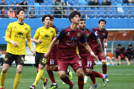 대전시티즌과 수원FC 경기 모습. 사진=대전시티즌 제공
