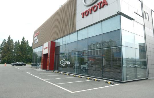 대전의 한 일본 자동차 매장이 고객의 발길이 줄어들면서 한산한 모습을 보이고 있다.  [사진=대전일보DB]