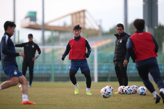 대전하나시티즌 선수들이 남해스포츠파크에서 2020 K리그 전지훈련을 받고 있다. 사진=대전하나시티즌 제공
