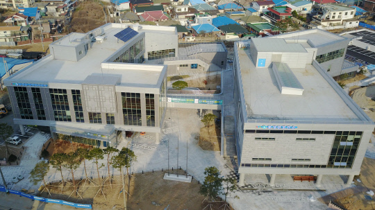 홍성읍행정복지센터와 보건소 전경. 사진=홍성군 제공
