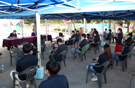 보령시 청년농업인들이 지난 10일과 11일 웅천 수림휴원에서 소통의 시간을 가졌다. 사진=보령시 제공
