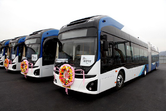 세종시에 올해 처음 도입된 BRT 전기굴절버스 차량. 사진제공=세종도시교통공사
