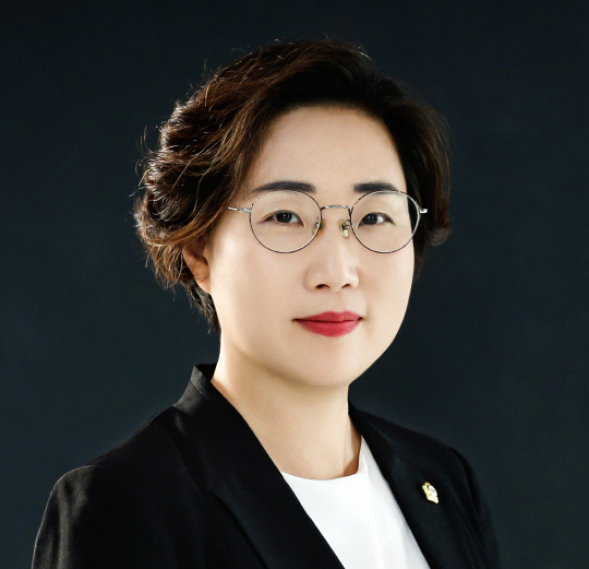 김아진 의원