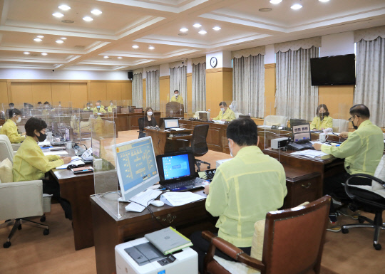 26일 대전시의회에서 감염병특별대책위원회 제3차 회의가 진행되고 있다. 사진=대전시의회 제공
