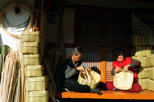 죽세품
담양 주민들은 집집마다 죽세품을 만들어 300년 전통의 죽물시장에 내다팔았다 [사진=한십협·광주일보]