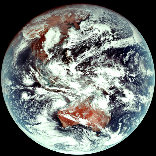 천리안위성 2A호가 촬영한 지구. 사진=한국항공우주연구원 제공
