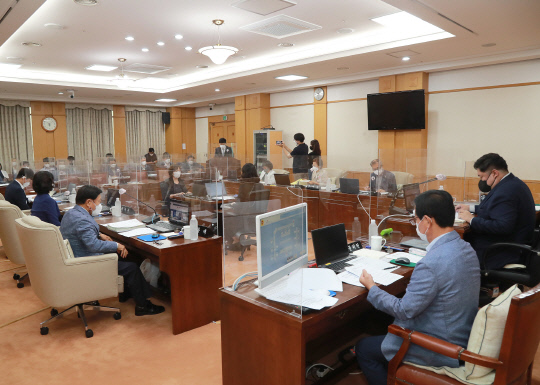 지난 31일 대전시의회에서 열린 임재남 시설관리공단 이사장 후보자에 대한 인사청문간담회 모습. 사진=대전시의회 제공
