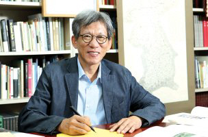 유홍준 교수
