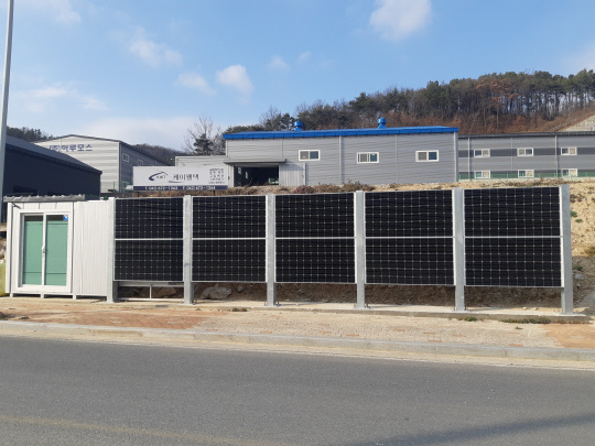 전기·열 생산 방음벽 시스템. 사진=한국에너지기술연구원 제공
