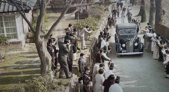 한남대 선교사촌이 배경으로 나오는 영화 '덕혜옹주'의 한 장면.