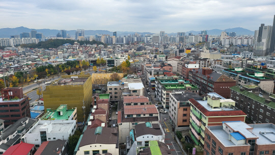 대전시가 추진하는 '빌라의 재발견' 사업은 청년들이 협동조합을 설립, 건물을 관리하고 거주하게하는 제도이다.   김재근 선임기자