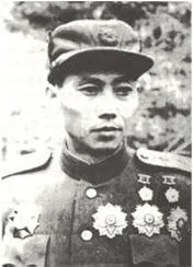 방호산 북한군 6사단장. 6.25때 전공으로 '이중 영웅'이 됐지만 연안파로 몰려 1959년 숙청됐다.