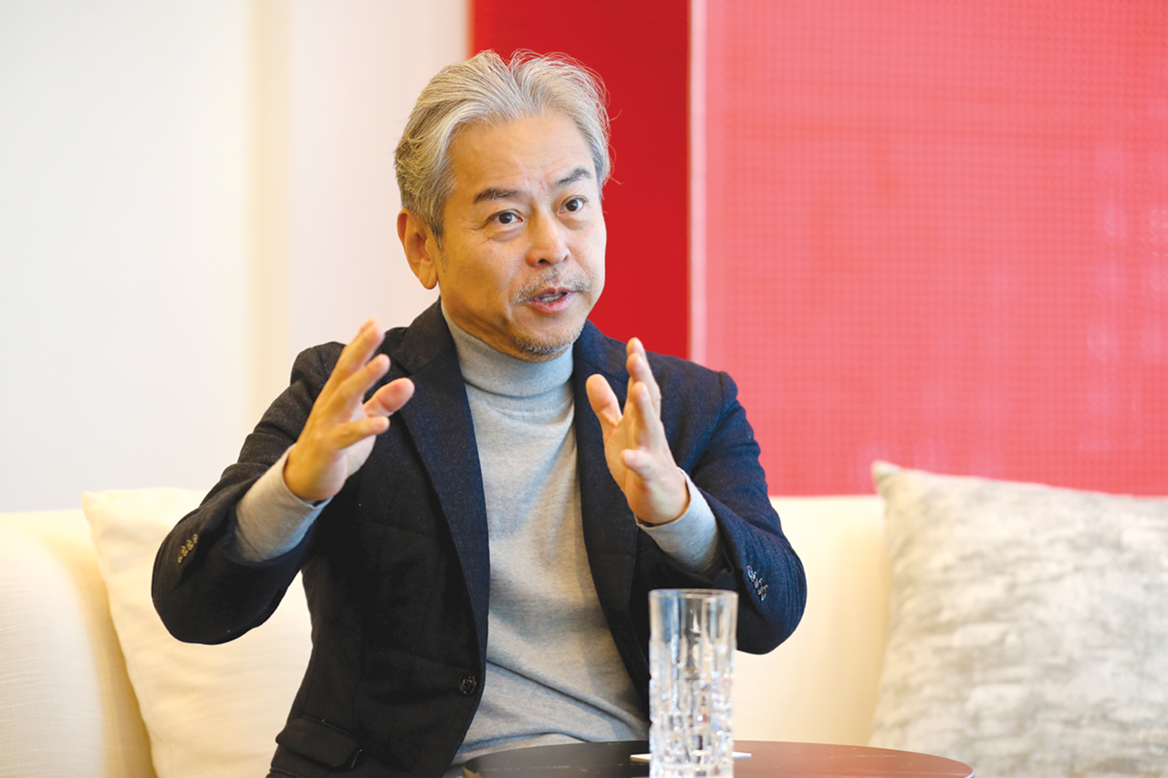 황인규 CNCITY에너지 회장은 우리경제가 미국과 중국의 새로운 대결 구도 속에서 미래 먹거리를 잘 모색해야 될 때라고 밝혔다.  김영태 기자