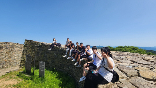 지난해 마실행복중점학교 경덕중학교의 대덕구 역사탐방 활동 모습. 대전시교육청 제공