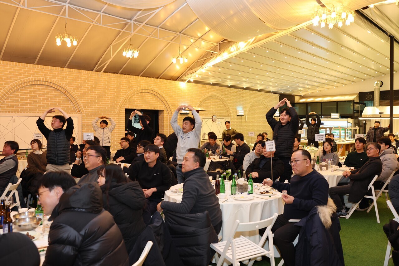 코스모신소재 송년회. 사진=코스모신소재 제공