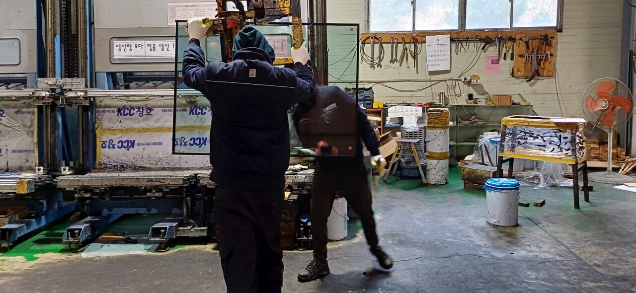 생산량보다는 정품생산으로 품질 경영에 최선을 다하고 있다.  김성환 기자