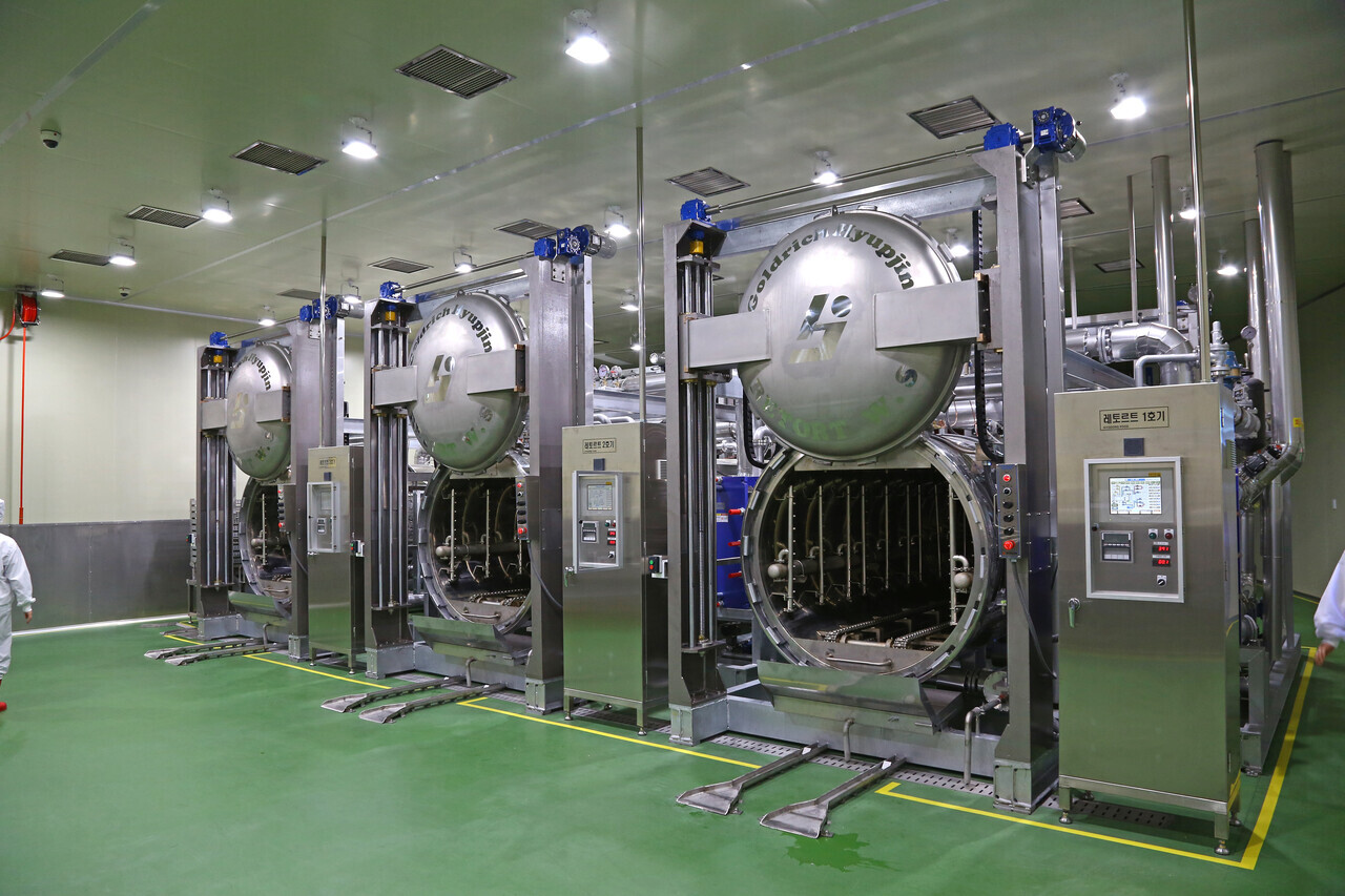 교동식품 생산공정도라인. 사진=교동식품 제공