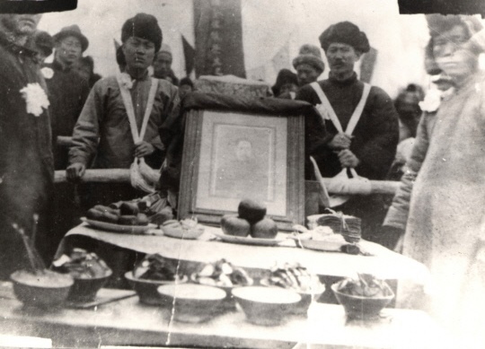 1930년 3월 만주에서 거행된 김좌진 장군 사회장. 자료=홍성군