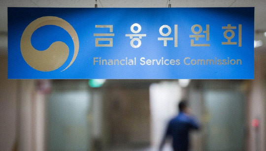 석유화학업계 위기 극복 총력 지원! 금융당국, 긴급 자금 지원 및 구조조정 협력 강화
