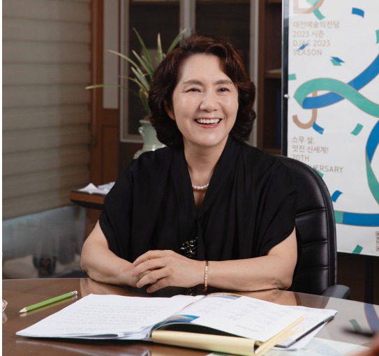 김덕규 대전예술의전당 관장은 최근 대전일보와의 인터뷰를 통해 "감상의 무대에서 참여의 무대로, 대전을 공연예술 선진 도시로 만들어갈 것"이라고 강조했다. 대전예술의전당 제공