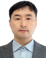 신동기 건축사.