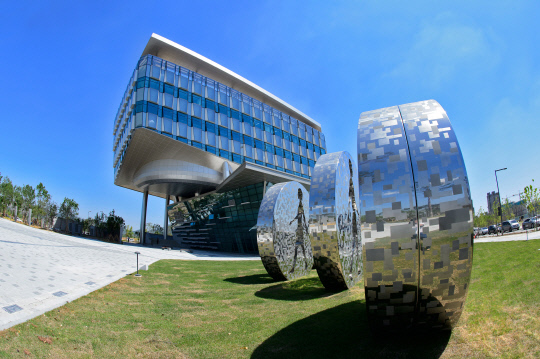 세종시, 골목형상점가 29곳으로 확대...온누리상품권 가맹점 3배 증가 - 뉴스 썸네일 이미지