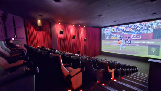 문체부, 4월부터 '문화가 있는 날' 확대..."매주 수요일 영화값 7000원" - 뉴스 썸네일 이미지