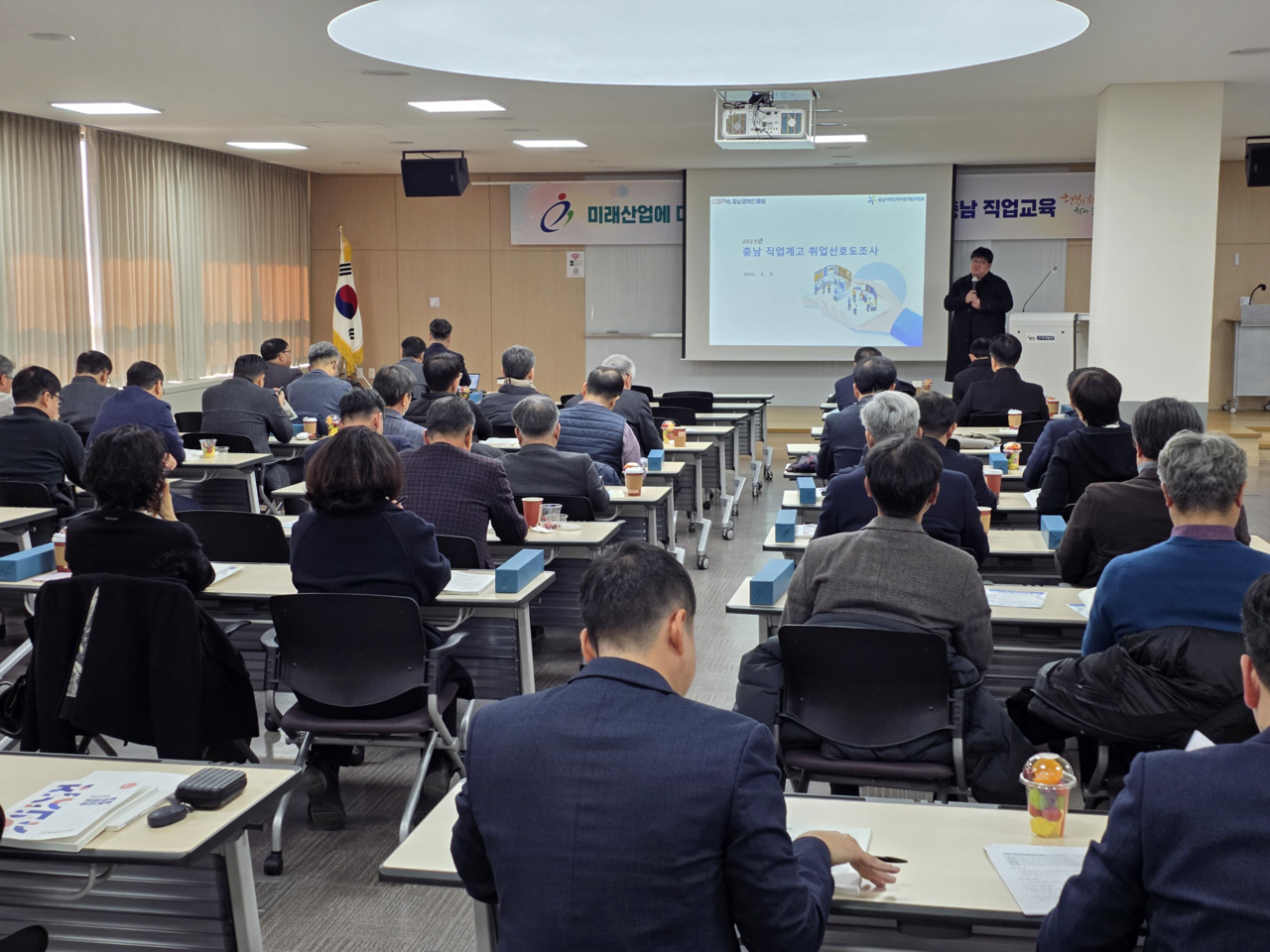 충남 직업계고 취업 의향 75.2%...2년 새 크게 증가 - 뉴스 썸네일 이미지