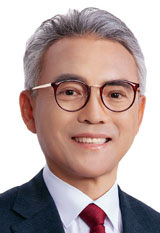 [춘추칼럼] AI 시대, 대학은 무엇을 가르칠 것인가