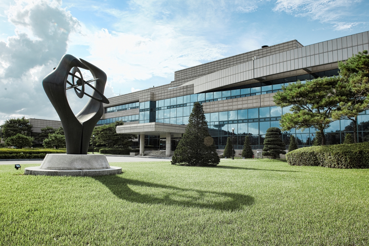 [과학의 날 특집] 일상 속 방사선 안전망 강화 - 뉴스 썸네일 이미지