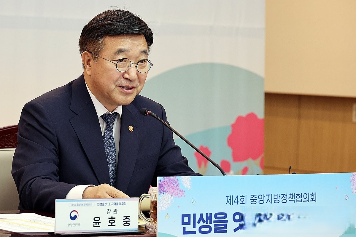 행안부도 스벅 불매 선언, "정부 기관도 함께 공감해달라"
