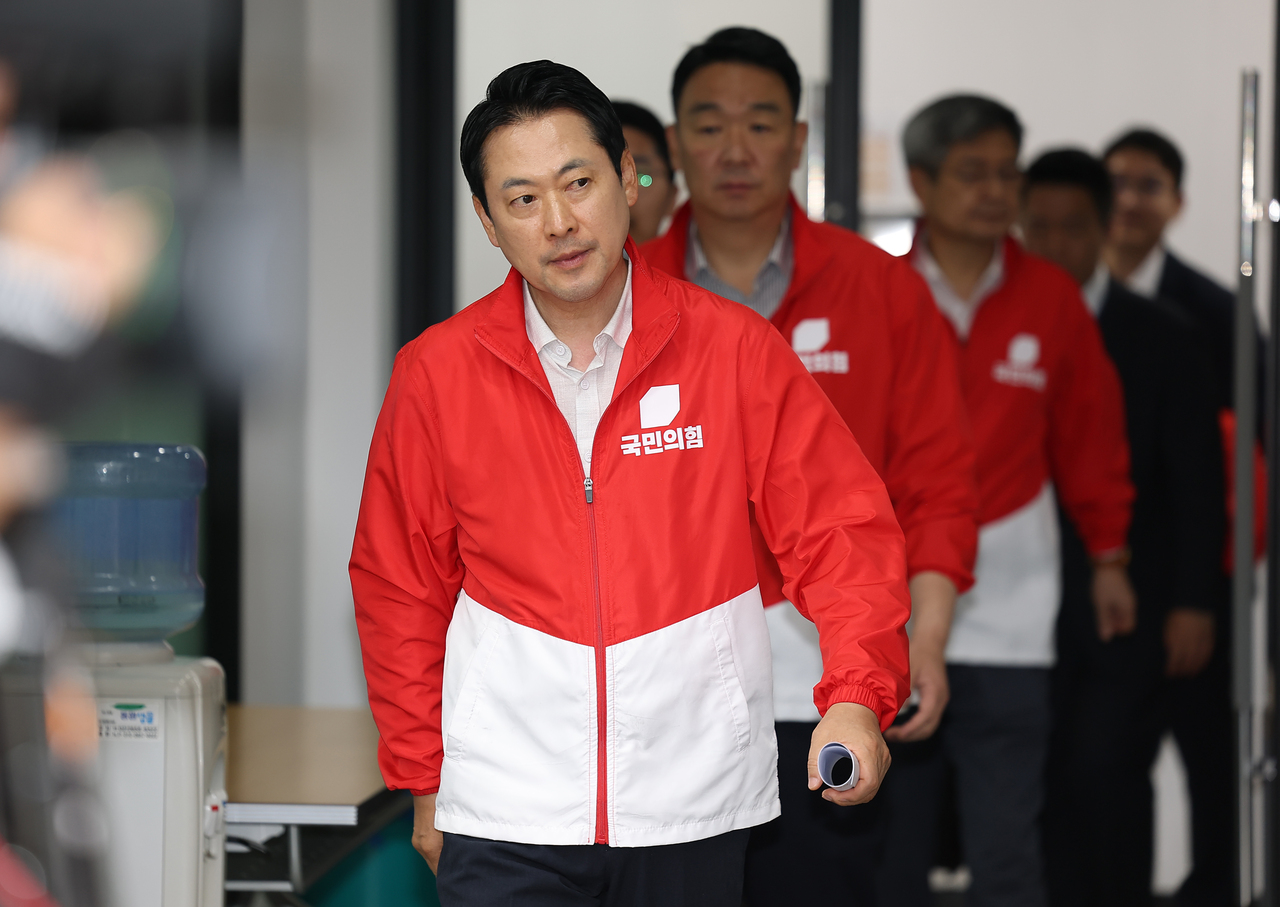 투표지 노출은 범죄? 국힘, 대통령 향한 고발장 제출