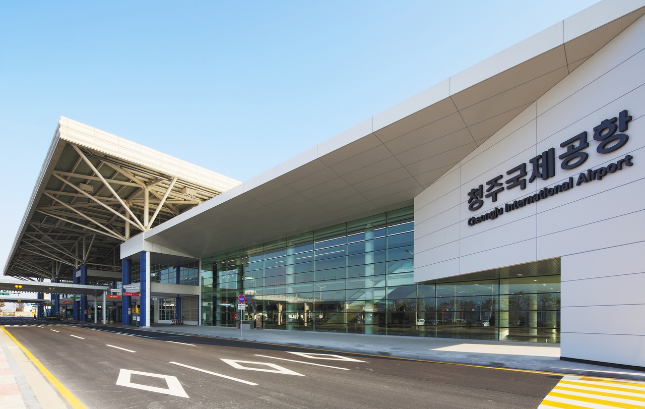 청주공항 민간활주로 신설 [충청 새 광역단체장과의 과제] - 뉴스 썸네일 이미지