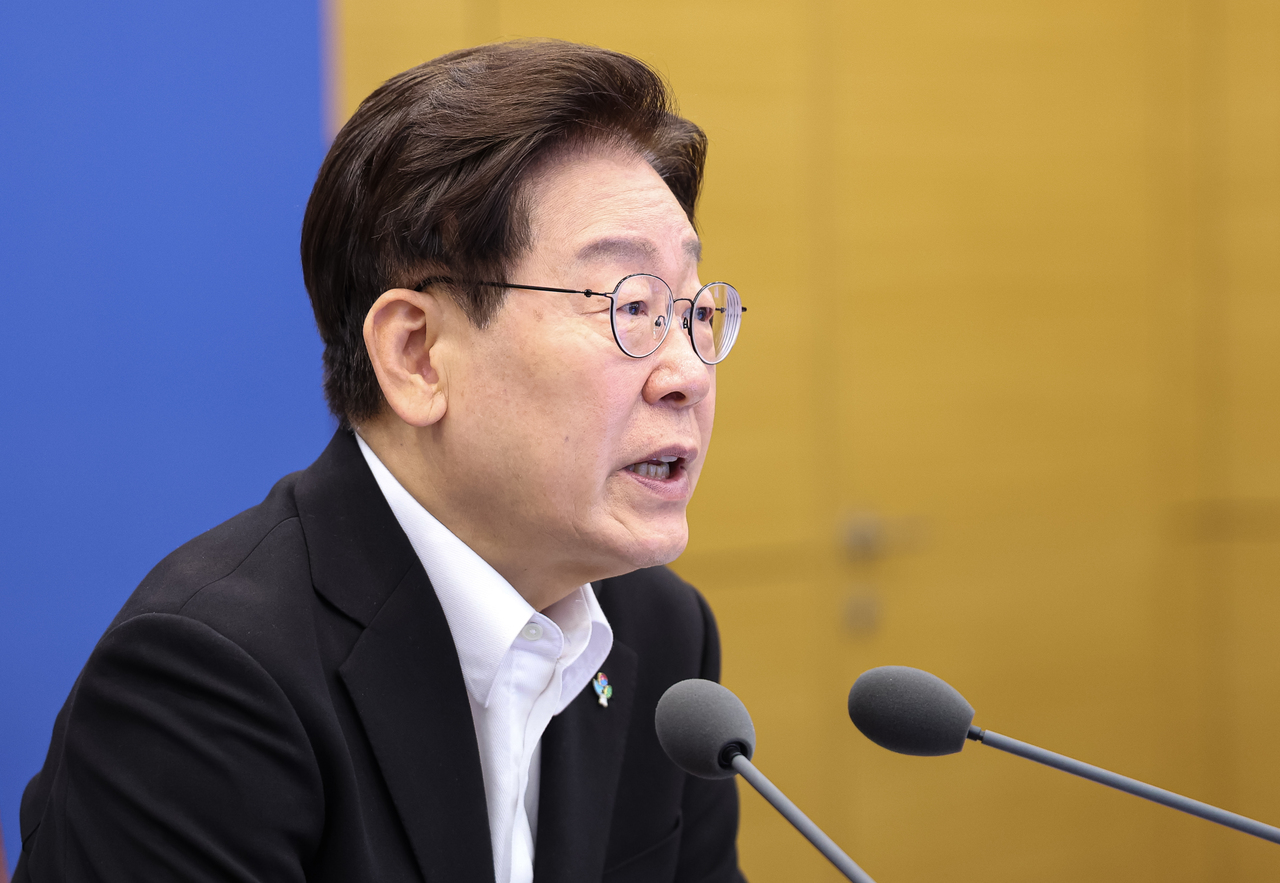 李대통령 "수도권 인프라는 고도화, 지방은 새로운 산업경제 구축"