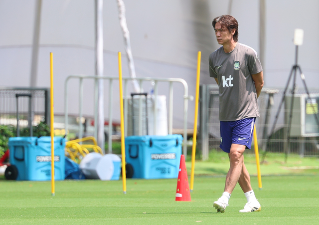 홍명보호 초라한 퇴장… 한국 8년 만에 월드컵 조별리그 탈락