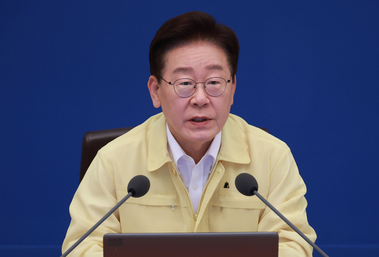 대통령, 명진스님 입적에 "평등·평화 향한 삶 오래 기억할 것"