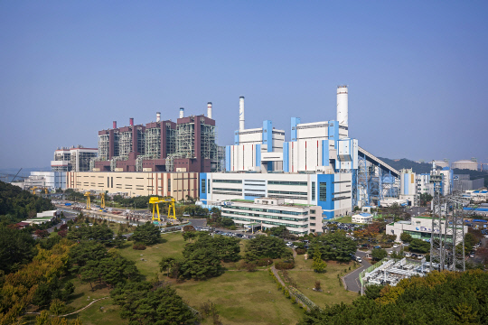 충남도, 석탄화력 폐지 이후 발전산업 로드맵 짠다 - 뉴스 썸네일 이미지
